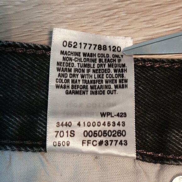 Vintage Levi's Jeans Mens 38x30 Black 505 Regular Fit Y2K Cotton Denim Western - Picture 7 of 12